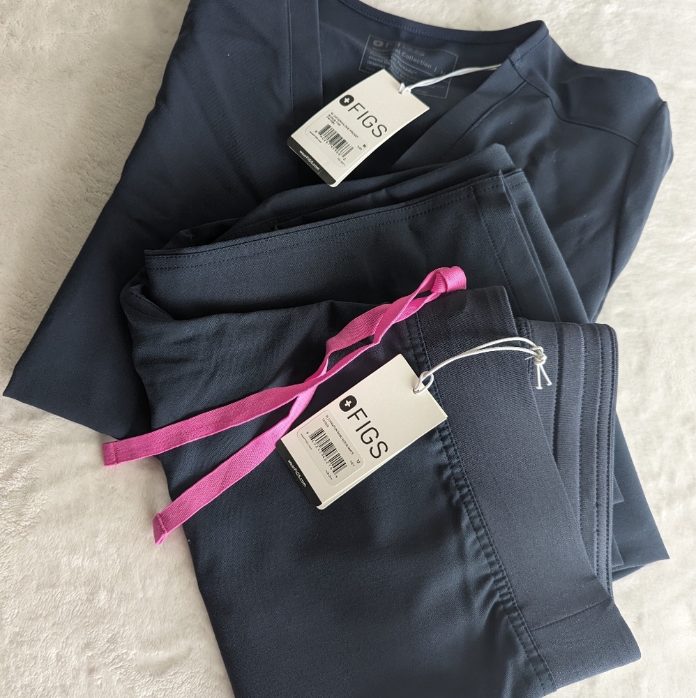 FIGS SCRUBS